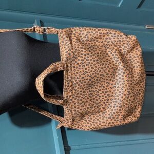 Baggu Limited Edition Leopard Print Canvas Shoulder Bag